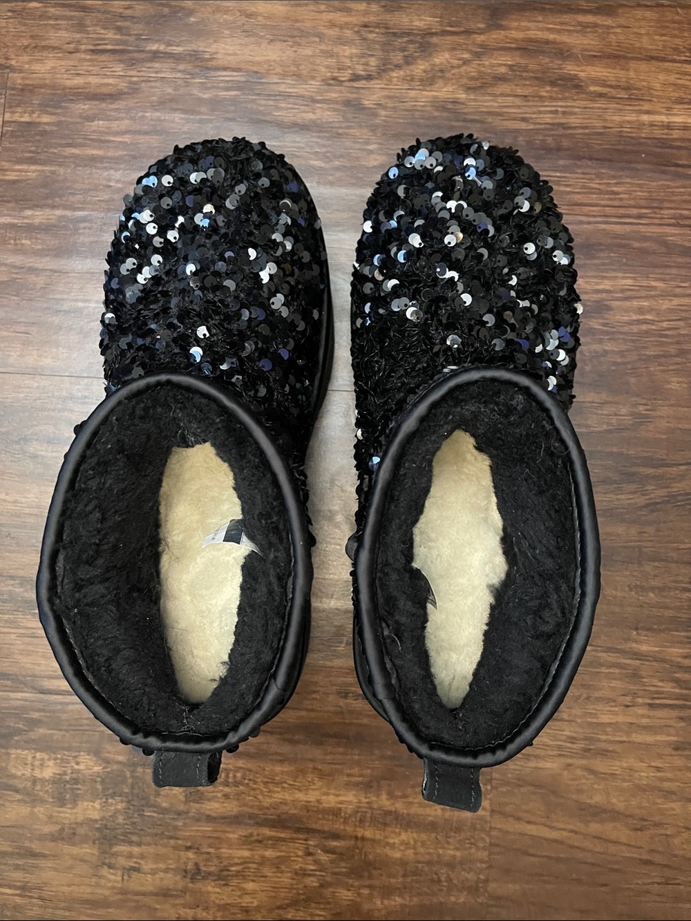UGG Ultra Mini Chunky Sequin sparkle black Boots Women size 9 - Picture 7 of 16